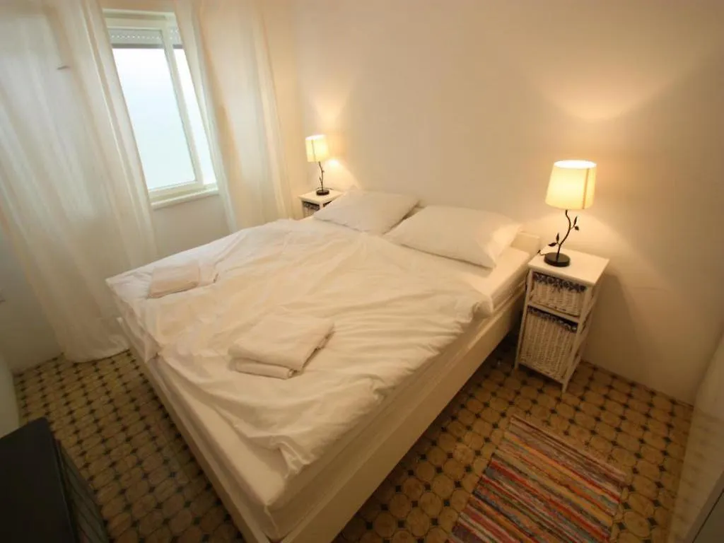 Apartments Setaliste Vladimira Nazora Crikvenica 0*,